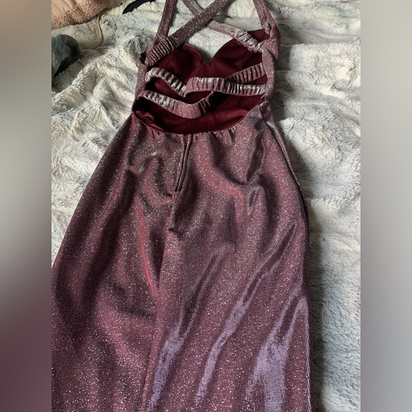 B. Darlin sparkly wine colored dress. Size 1/2. - Picture 4 of 8